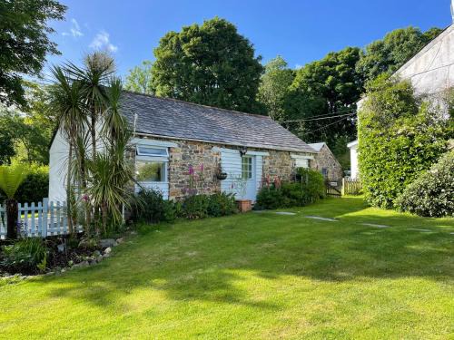 Trewen Casa | Dozmary Cottage