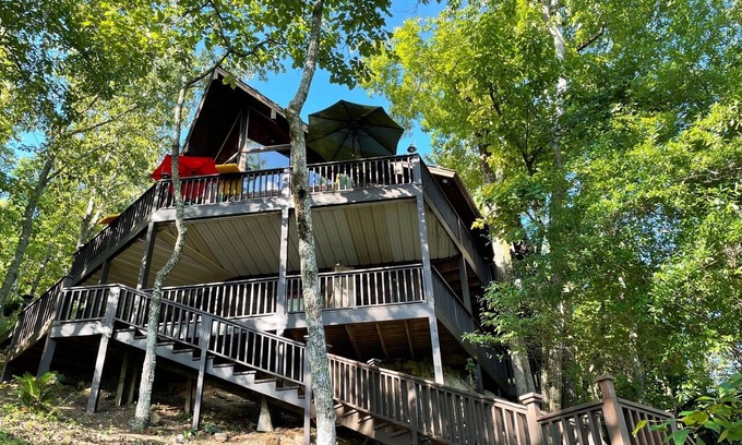 Dadeville Casa | Dragonfly Cove For Family, Friends, and Fun on the Lake!