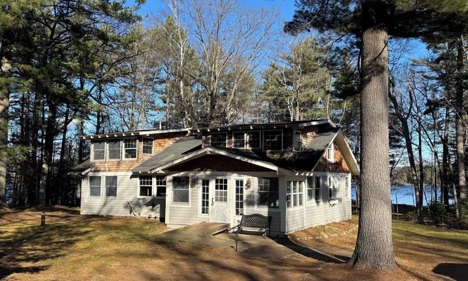 Eagle River Cabaña | Dragonfly Point at Meta Lake: 5-bedroom cottage on 3 acres. Pet friendly!