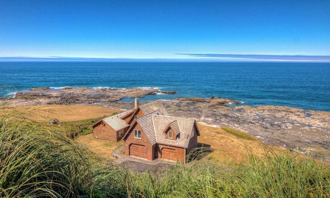 Yachats Casa | Espectaculares vistas al mar. Piscinas de marea. Duerme 16! ¡NOCHE LIBRE!