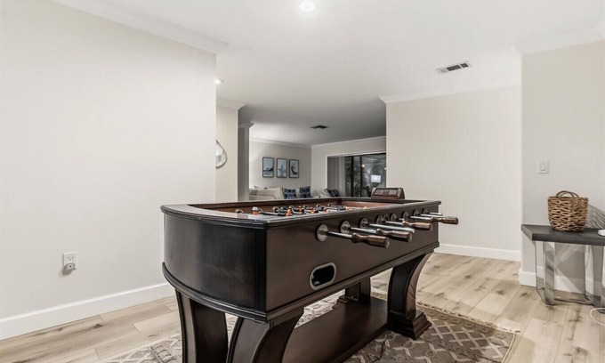 Palm Harbor Villa | Dream Home W PebbleTec Pool