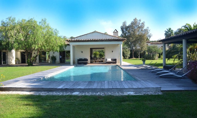 Cote d'Azur- French Riviera Villa | Villa de ensueño cerca de las playas: Tahití / Pampelonne. Saint-Tropez / Ramatuelle.