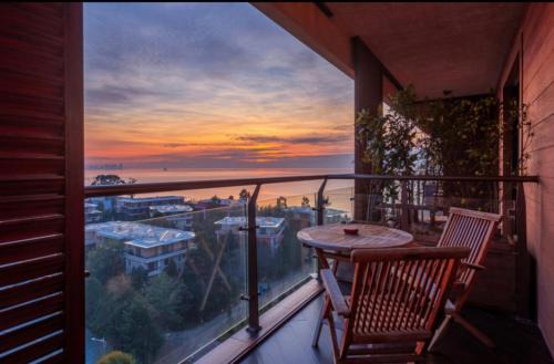 Chakvi Apartamento | Dreamland Oasis 14-704 apartment