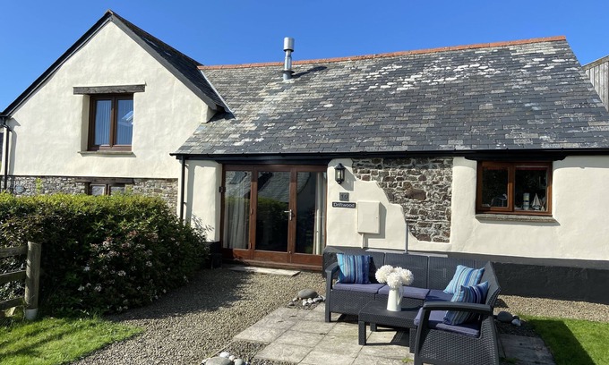 Hartland Casa | "Driftwood" A cosy cottage in Hartland, on the edge of Coastal path.