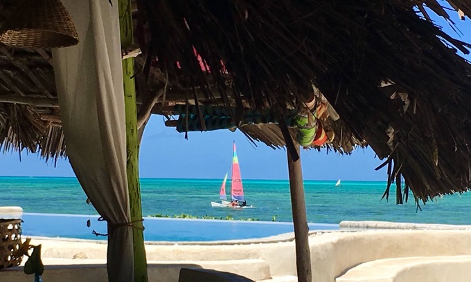 Jambiani Hotel | Driftwood Beach Lodge