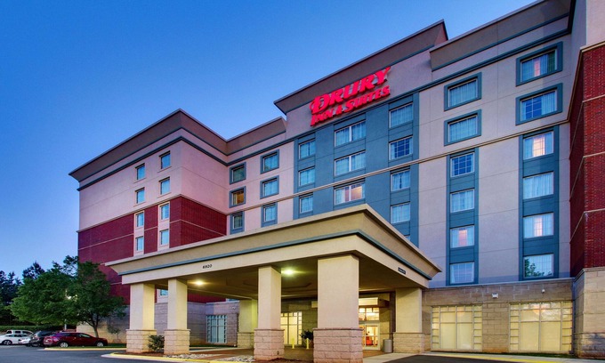 Paw Creek Hotel | Drury Inn & Suites Charlotte Northlake