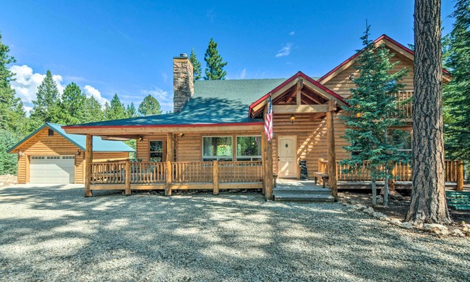 Meadow View Heights Cabina | Duck Creek Village Cabin: Hike, Ski, & Bike!