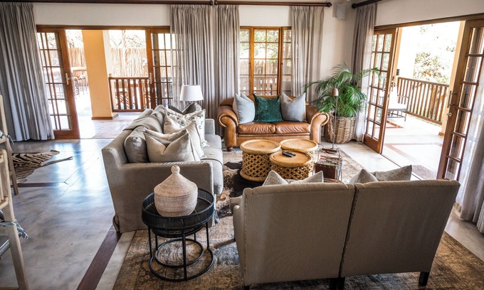 Hluhluwe Cabina | Duiker Game Lodge