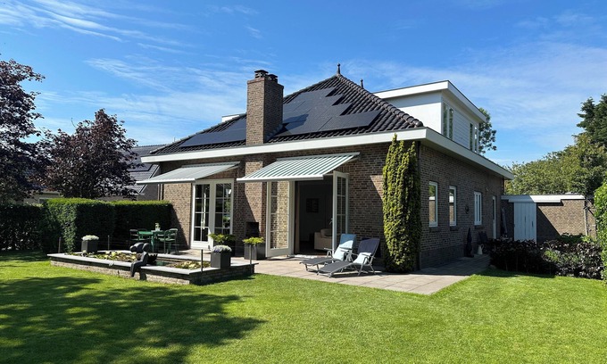 Limmen Casa | Limmen: 'Duinstolp' - hermosa casa con atención al detalle y una ubicación preciosa!