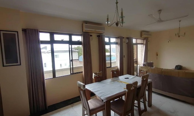Bambalapitiya Apartamento | Duplex Apartment for Rent
