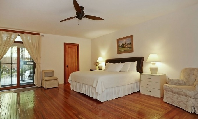 Central Park North Apartamento | Duplex con Encanto del viejo mundo