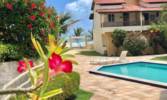 Alcacus Apartamento | Duplex Beira-mar em condomínio/Búzios-RN