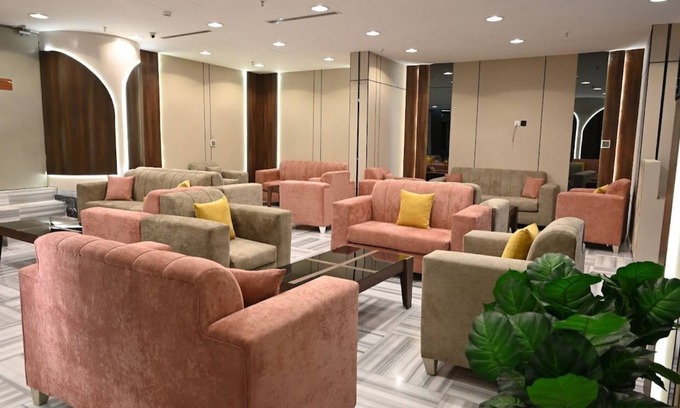 Al Aziziyah Hotel | Durrat Al Jawar