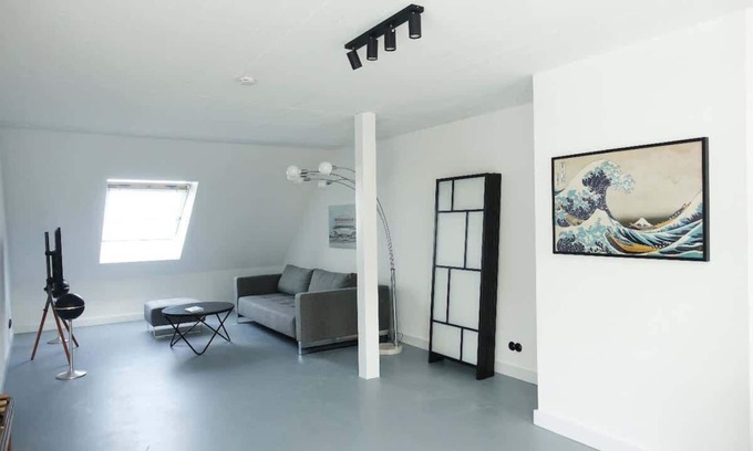 Oberbilk Apartamento | DUS-Loft Summary: Enj