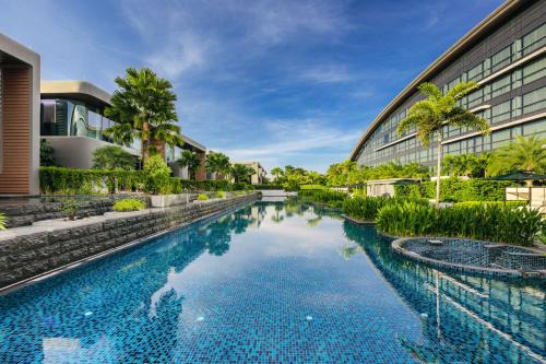 Tampines Hotel | Dusit Thani Laguna Singapore