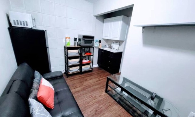 East Ybor Apartamento | E9th entire 1 bedroom place with kitchenette