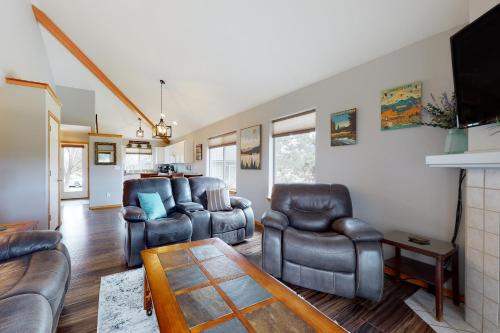 Redmond Casa | Eagle Crest
