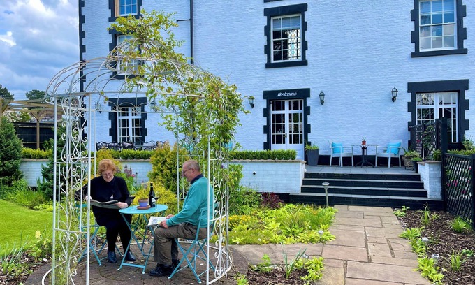 Eccleshall Cama Y Desayuno | Eagle House- Award Winning B&B and Apartment