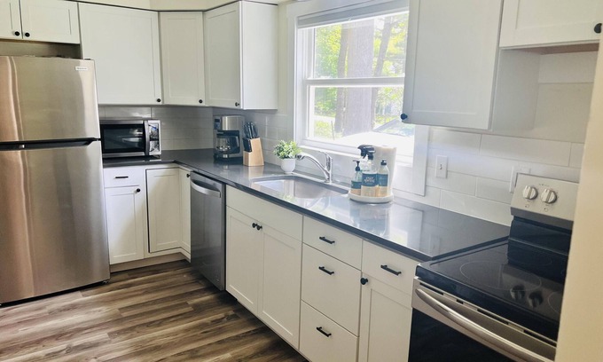 Paw Paw Lake Casa | East Lakeview Place Paw Paw Lake