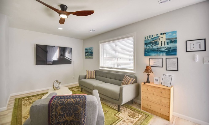 East Ocean View Casa | Easy Beach Access: Duplex 1/2 Mi to Chesapeake Bay