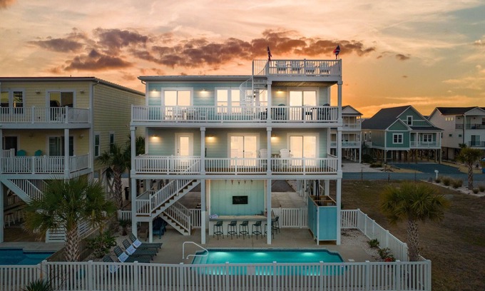 Sunset Beach Casa | Easy Breezy is a stunning 4 bedroom, 4 bathroom house with a private pool and elevator