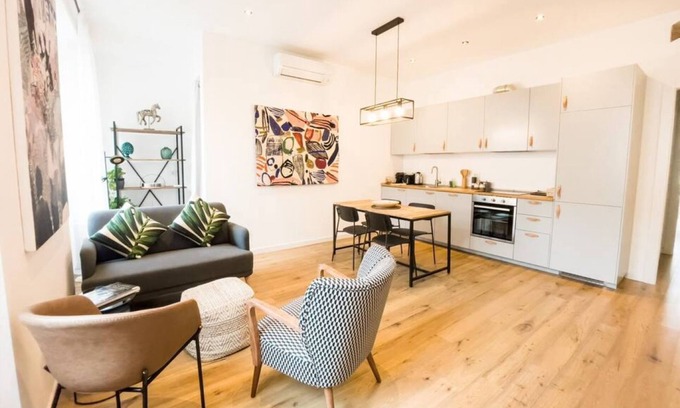 Lazzaretto Apartamento | Easylife - Elegant and refined residence in the splendid Porta Venezia district.