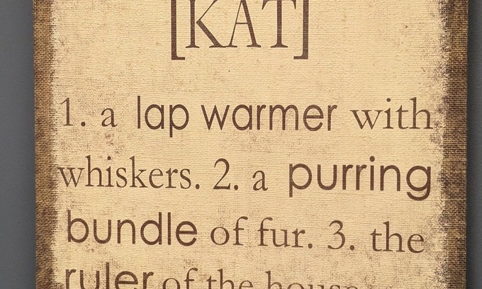 Hutchinson Apartamento | Eclectic 2-bedroom apartment in terrific Hutchinson with AC