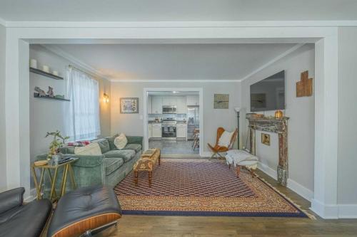 Athens Casa | Eclectic Inn Downtown - 2 miles to Sanford Stadium