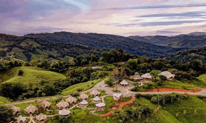 Dominical Alquiler De RV | Eco Luxe Glamping Nest #6 - 2 Queen Beds at Holos