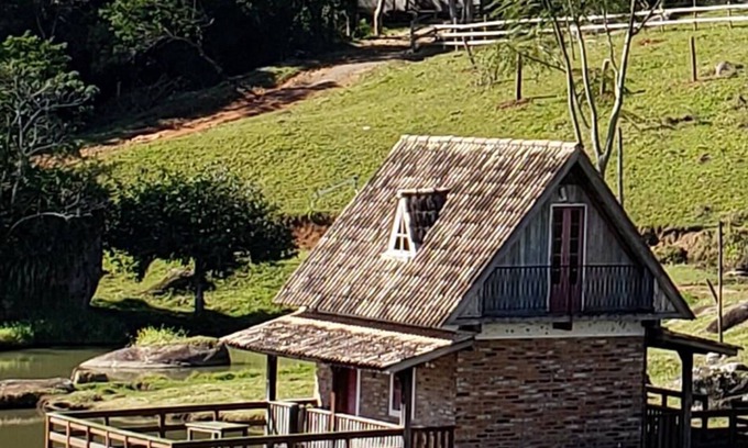Paulo Lopes Chalet De Esquí | ECO MIRANTE HOTEL