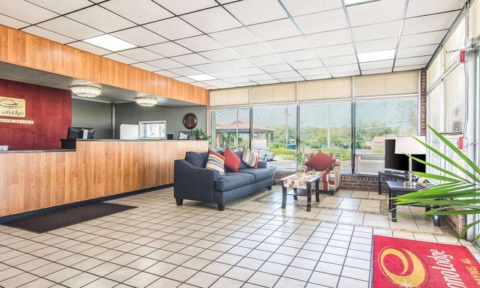 Fort Payne Hotel | Econo Lodge Fort Payne