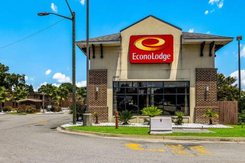Garden City Cabina | Econo Lodge Garden City - Savannah