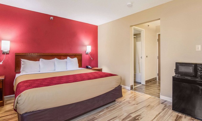 Shelbyville Hotel | Econo Lodge Shelbyville