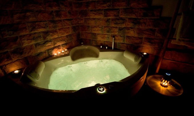 Coviella Apartamento | ECOviella TRASGU (2pax) JACUZZI. ¡INAUGURACIÓN Junio2020!