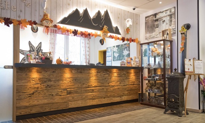 Bahnhofsvorstadt Hotel | Edel Weiss Hotel und Restaurant