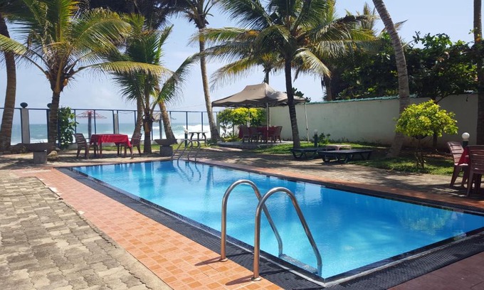 Thalaramba Complejo | Edelweiss Resort