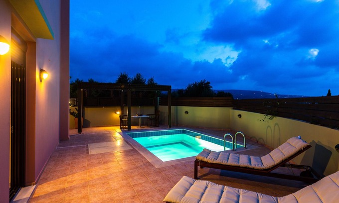 Loutra Casa | Eden Residences