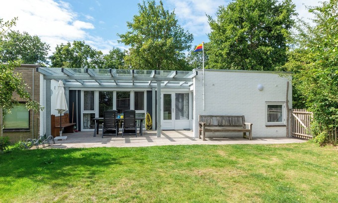 Sint Maartenszee Casa | Een Heerlijk Vakantiehuis met een Ruime Tuin op Park Duinland in Sint Maartenszee