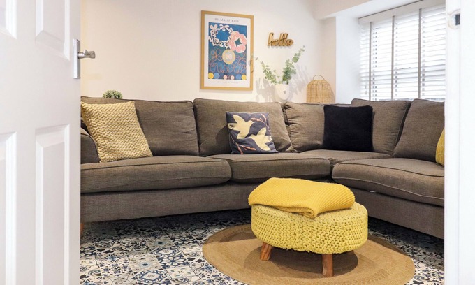 Cullen Cabaña | EIDER COTTAGE, pet friendly, character holiday cottage in Cullen
