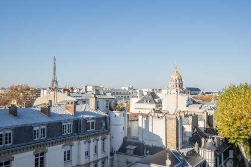 Quartier de l'Ecole-Militaire Apartamento | Eiffel Tower view terrace Saint Germain des Pres
