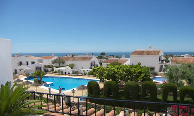 Nerja Apartamento | El Capistrano Sur