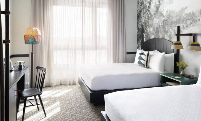 Merced Hotel | El Capitan Hotel, Cozy Comfort Main Street Double Queen | 2 Units