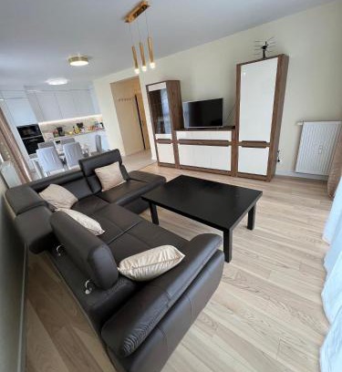 Centrum Apartamento | Elegant 2 Bed Apartment free Parking