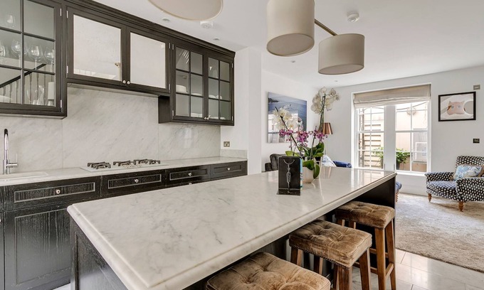 Belgravia Casa | Elegant 3bed House w Garden - Belgravia Sloane Sq