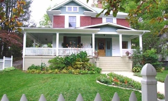 South French Broad Casa | Elegante casa de familia en el centro de Asheville, cerca de River Arts District - 4 minutos a Biltmore