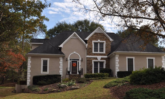 Johns Creek Casa | Elegant Home 5 Bed / 3.5 Bath in Popular Johns Creek, GA