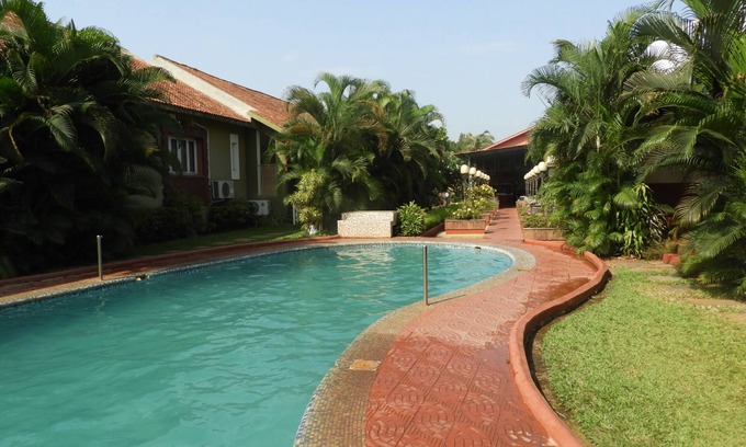 Vagator Complejo | ELEGANTE PISCINA FRENTE A VILLA EN EL CORAZON DE ANJUNA