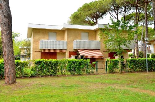 Bibione Pineda Villa | Elegant villa near the beach - Beahost