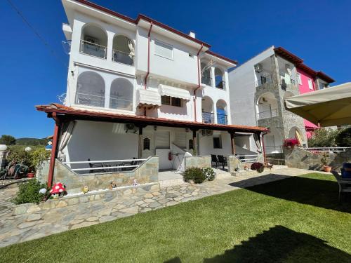 Toroni Apartamento | Elegant Villa Stelios