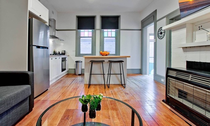 Goulburn Casa | "Elements of Goulburn" Entire 1 bedroom Apartment